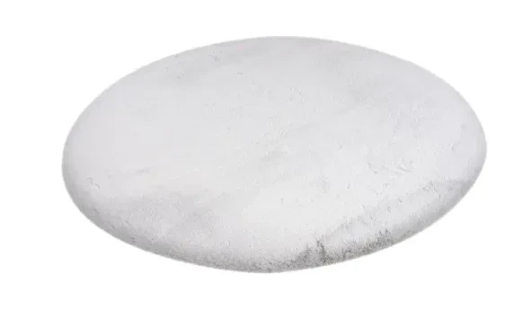 Rzut ukośny srebrnego  dywanu okrągłego pluszowego Lalee Hides Heaven HEA 800