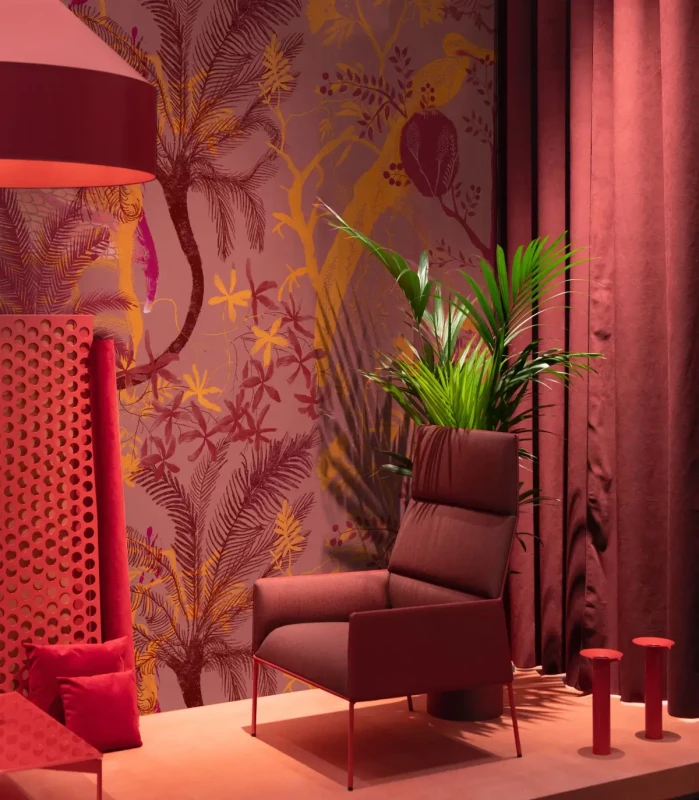 Tapeta Hidden Storks w salonie.webp