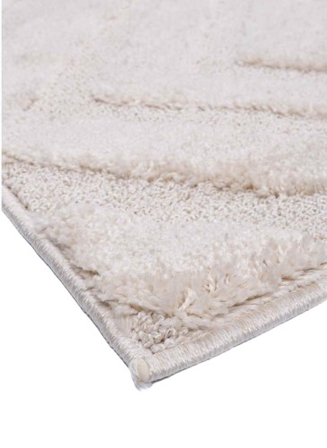 Detal kremowego dywanu shaggy Pisa romby