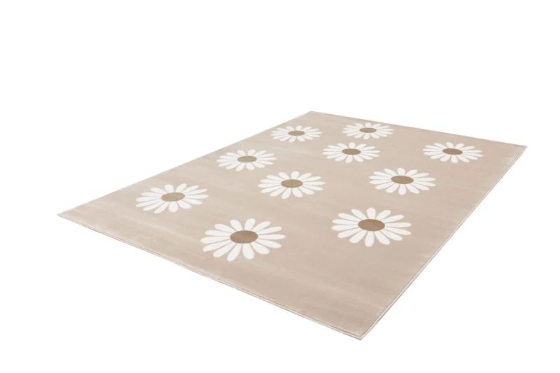 Rzut z góry dywanu dziecięcego FD Lida Stokroty jasny beż