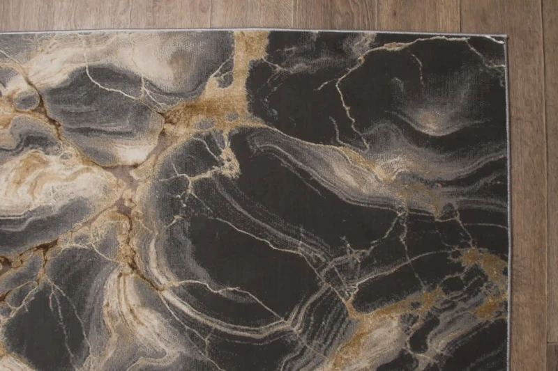 Zbliżenie wzoru dywanu marmur Deluxe 9094 beige