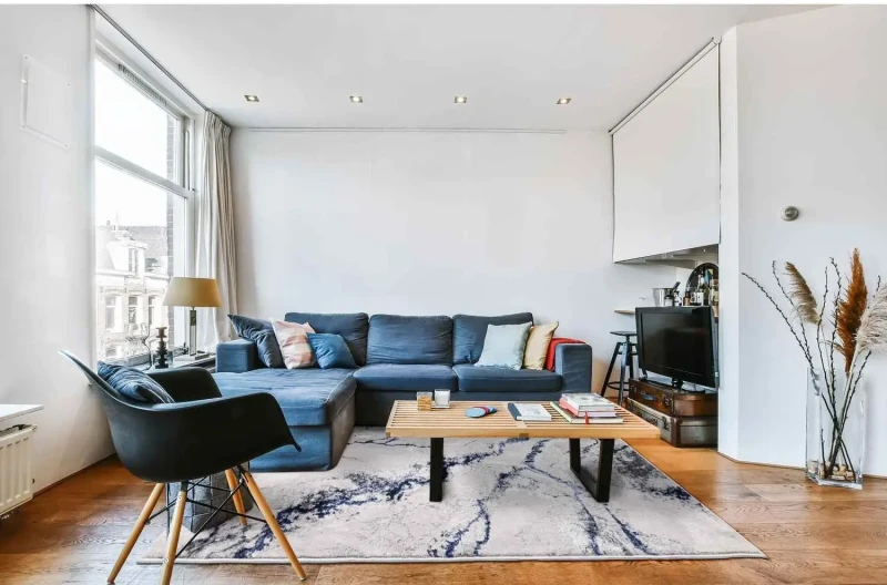 Dywan nowoczesny Stone marmur granatowy w salonie