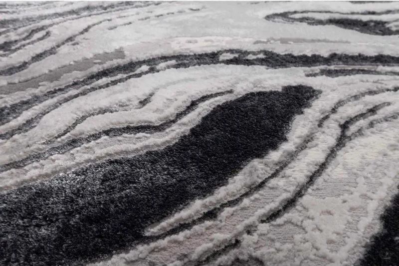 Zbliżenie runa dywanu nowoczesnego Stone onyx szary