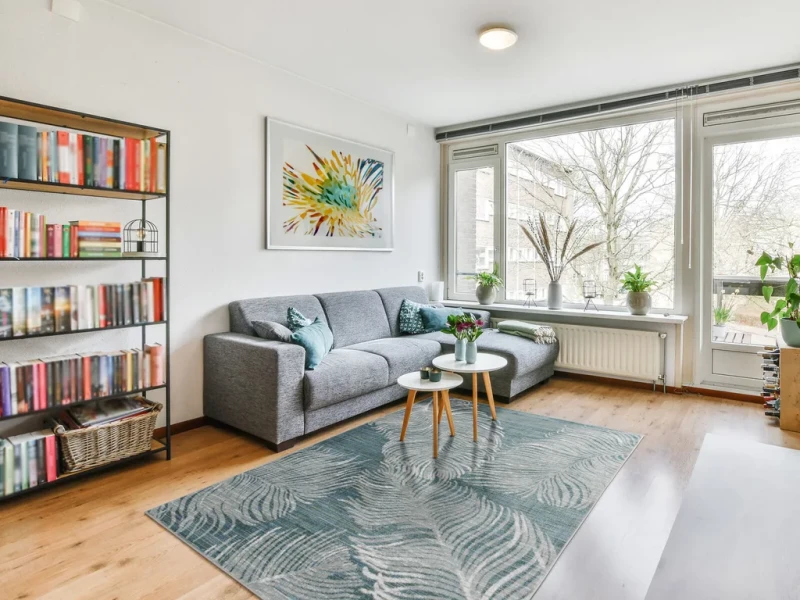 Aranżacja pokoju z dywanem nowoczesnym FD Sensi Tracie malachit