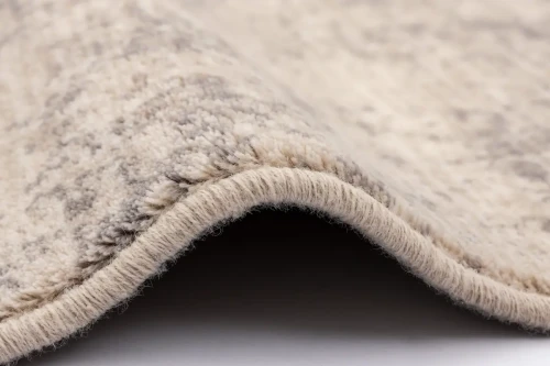 Zbliżenie runa dywanu Agnella Isfahan Melania beż