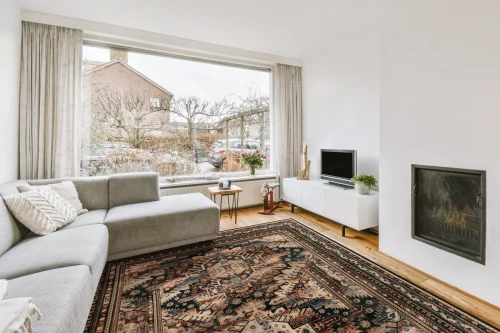 Luksusowy dywan wełniany do salonu kaukaskim Agnus Mostar ciemny beż.webp