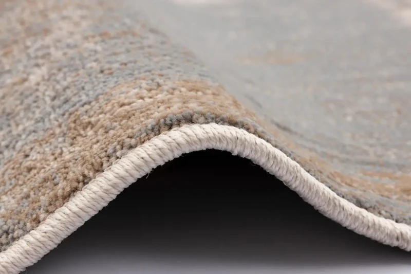 Obszycie i runo dywanu nowoczesnego FD Sensi Erico jasny beż