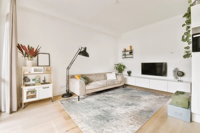 Aranżacja salonu z dywanem loftowym FD Sensi Soro miętowy