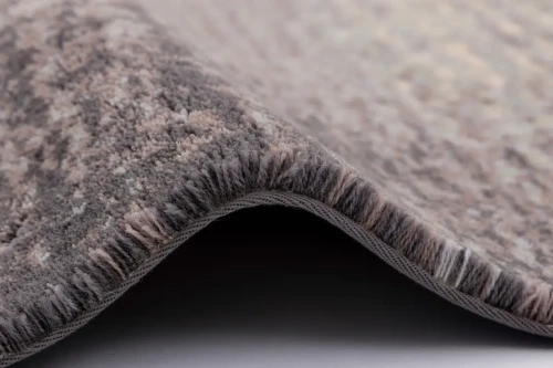 Dywan wełna Agnus Savia wrzosowy wysokość runa i wykończenie taśmą.webp