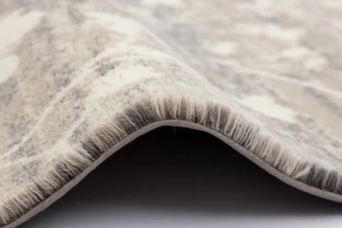 Dywan Agnella Agnus Rosalia beż wysokość runa i wykończenie taśmą.webp