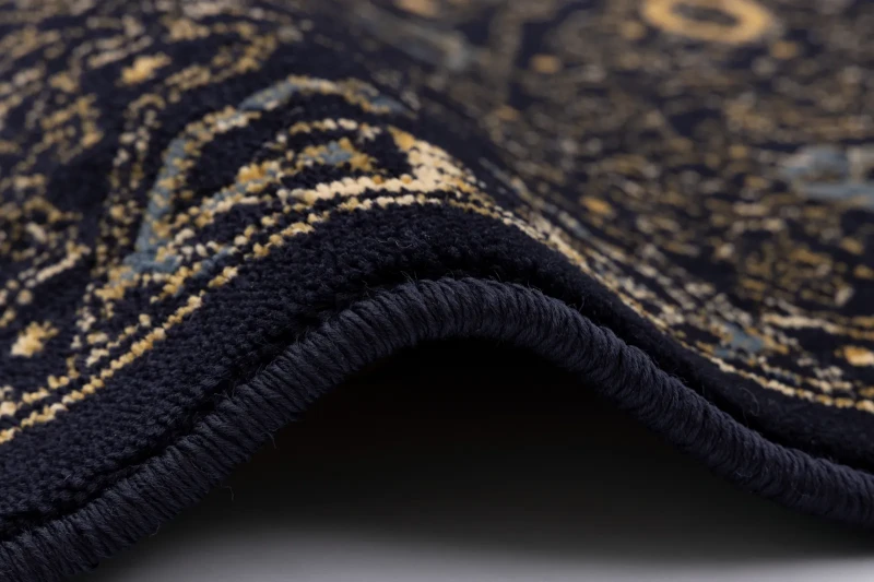 Bok dywanu tradycyjnego FD Standard Teseo granat