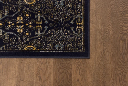 Róg dywanu tradycyjnego FD Standard Teseo granat