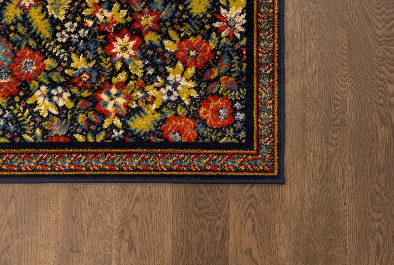 Róg dywanu nowoczesnego w kwiaty FD Optimal Floriana granat