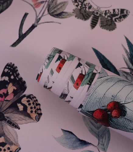 Tapeta Butterfly Rowan Pink w rolce.webp