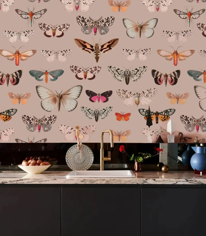 Tapeta w motyle w kuchni Colorful Butterfly Pink.webp