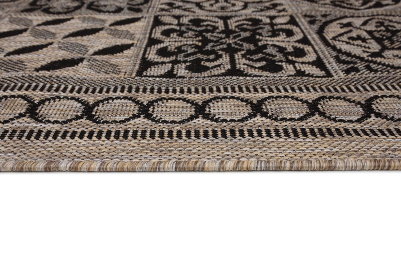 Obszycie i struktura dywanu zewnętrznego Indoor and Outdoor KF87A brown Melissa MAA