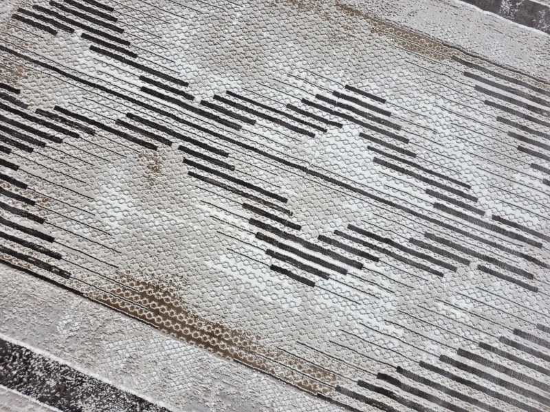 Runo dywanu nowoczesnego Exclusive 520 beżowo-brązowego