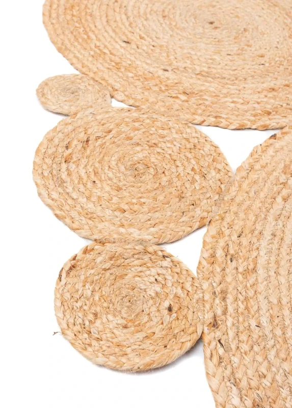 Bok dywanu okrągłego z juty patchwork beżowego