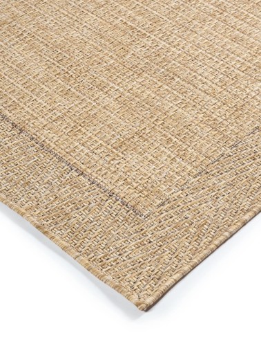Obszycie i struktura dywanu zewnętrznego Indoor and Outdoor SG47A beige Yucana Tam