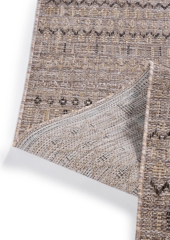 Spód dywanu zewnętrznego Indoor and Outdoor KV70A brown Yucana Van