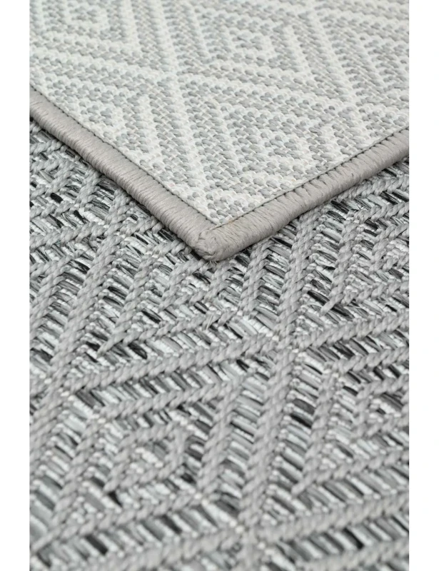 Obszycie i spód wykładziny płaskotkanej szarej Ottowa kratka romby.webp