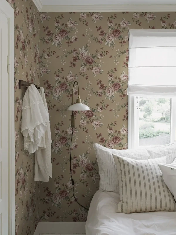 Tapeta kwiatowa do sypialni Newbie 6934 Nomi.webp