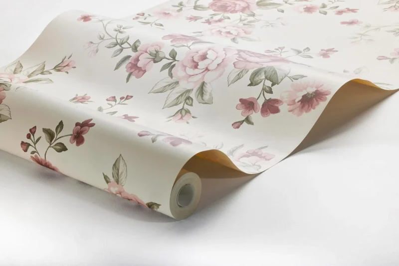 Kremowa tapeta w róże Newbie 7485 Nomi.webp