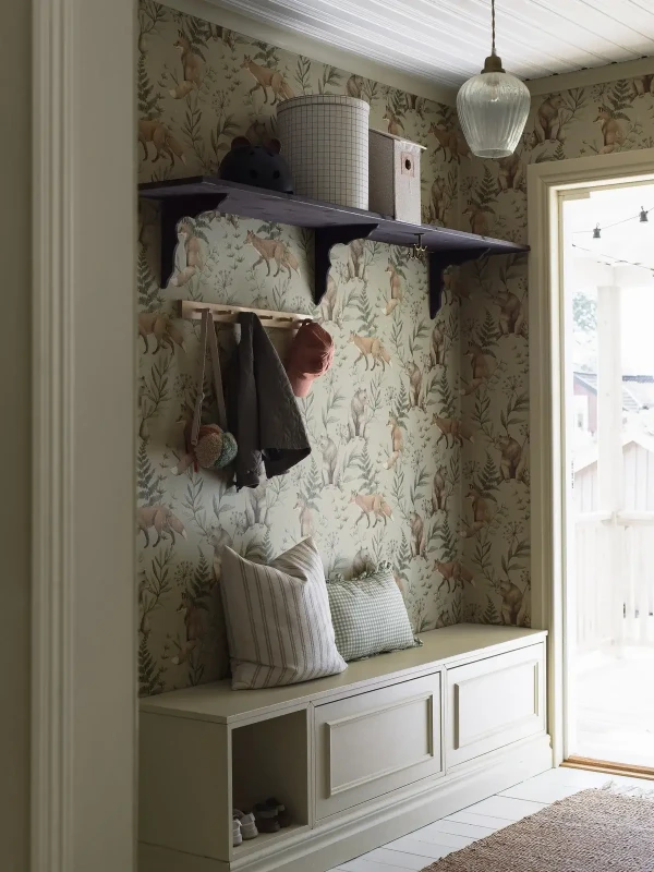 Tapeta dziecięca z lisami i niedźwiedziami Newbie 6921 Wild Forest.webp