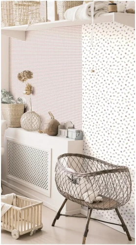 Różowe tapety dziecięce z kolekcji Cristiana Masi Happy.webp