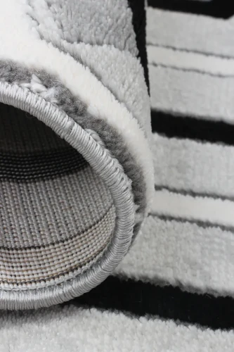 Dywan geometryczny Diamond K4495S szary zbliżenie brzegu