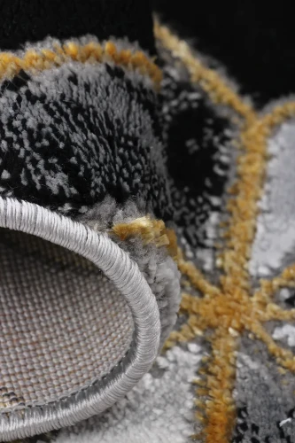 Dywan geometryczny Diamond K4499 G szary brzeg w zbliżeniu