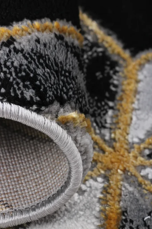 Dywan geometryczny Diamond K4499 G szary brzeg w zbliżeniu