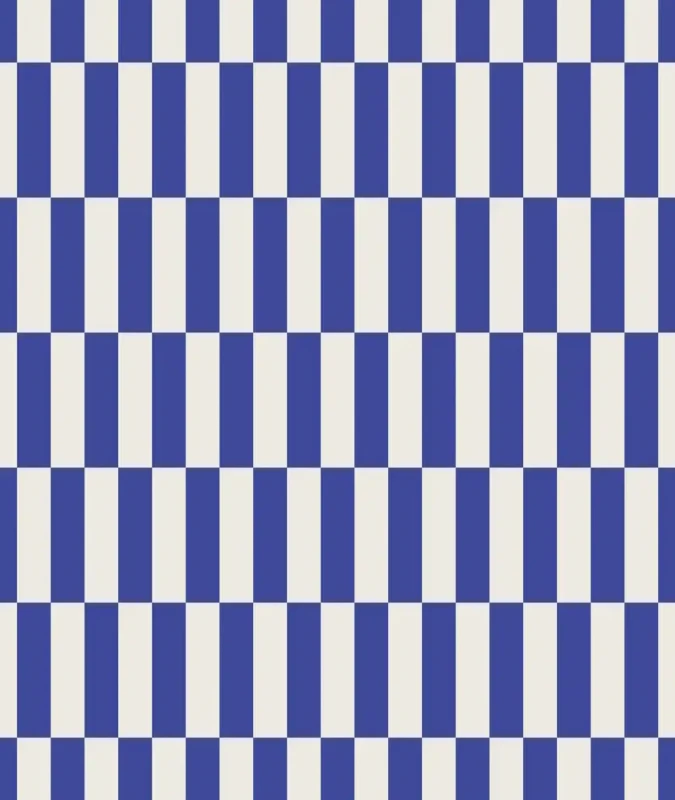 Tapeta kobaltowa geometryczna Wallcolors Tetris Stripe Cobalt — kopia.webp