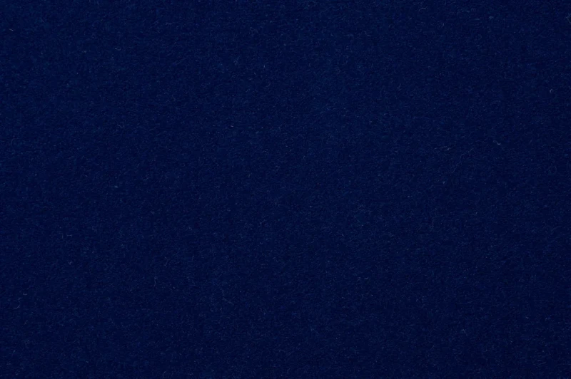 Wełniana wykładzina obiektowa Agnella Patrick blue VC693 The Velvet Collection niebieska