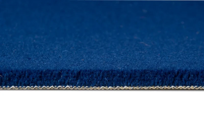 Wełniana wykładzina obiektowa Agnella Patrick blue VC693 The Velvet Collection niebieska - przekrój
