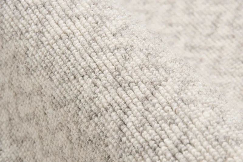 Wełniana wykładzina dywanowa Agnella Vipera Loop Cloud 10/50360 The Country Life - runo