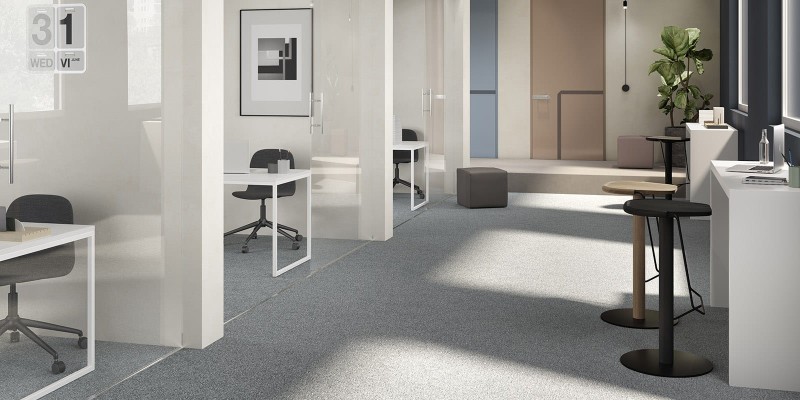 Wykładzina dywanowa AW Serpentine 90 w biurze