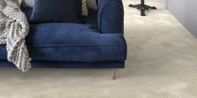 Wykładzina dywanowa AW Solace 34 w salonie