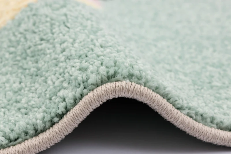 Dywan dziecięcy FD Funky Top Tom miętowy runo i obszycie