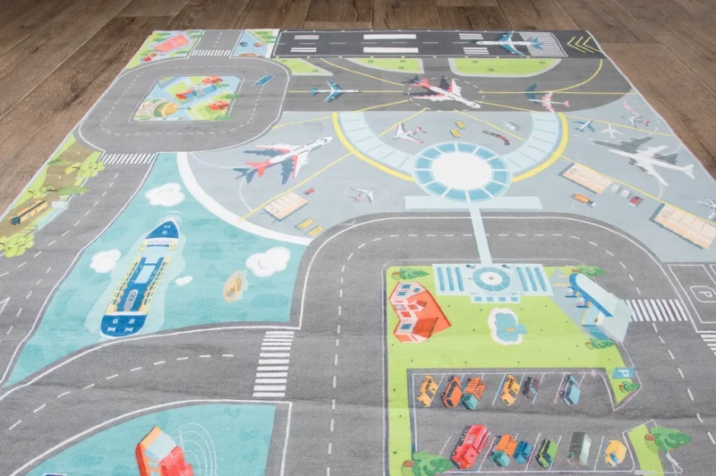 Dywan dla dzieci Kids KM001 lotnisko rzut z góry