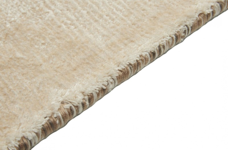 Dywan Carpet Decor Handmade Sunset taupe - zbliżenie na obszycie dywanu