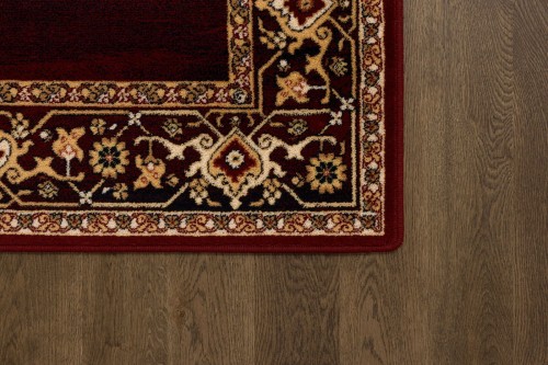 Róg dywanu Agnella Isfahan Uriasz kolor rubin