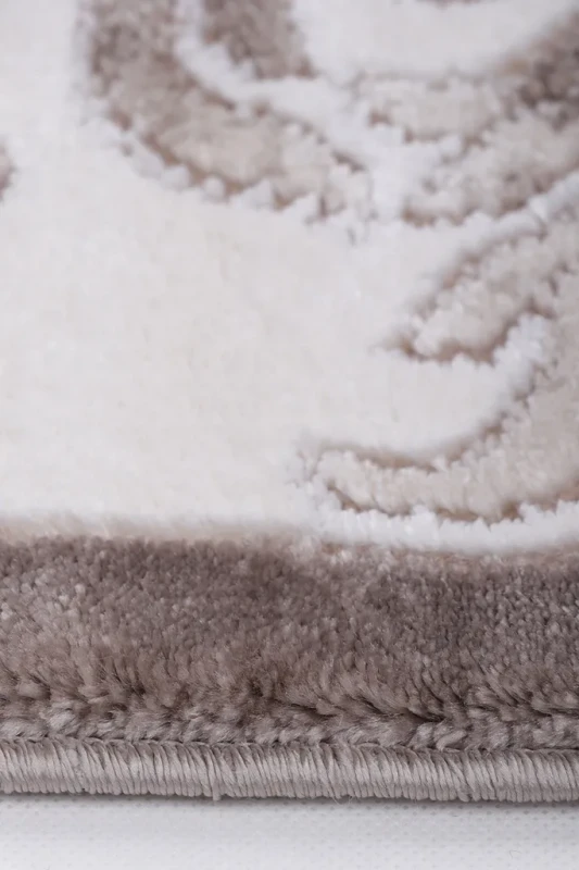 Dywan klasyczny Galya K4084A brązowy - obszycie