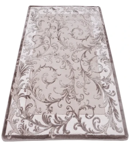 Dywan klasyczny Galya K4084A brązowy - rzut ukośny