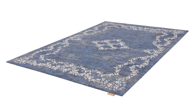 Dywan wełniany Agnella Regius Rozo niebieski - rzut z boku