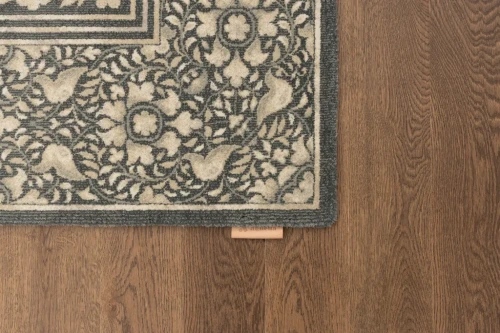 Dywan wełniany Agnella Regius Lumina grafitowy - róg