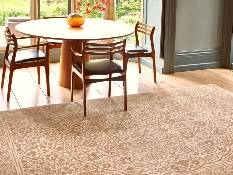 Dywan wełniany Agnella Regius Lumina ciemny beż do salonu