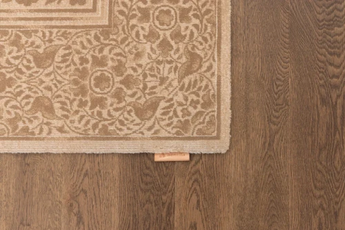 Dywan tradycyjny Agnella Regius Lumina ciemny beż - róg