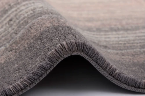 Dywan wełniany Agnella Agnus Plomo kolor antracytowy - zbliżenie na runo