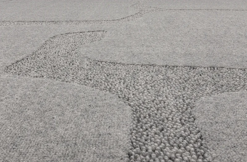 Dywan kwadrat szary wełniany Agnella Ladnini Morphic Organica - runo